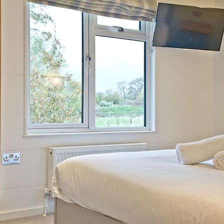 Hawkchurch Resort And Spa Buitenkant foto