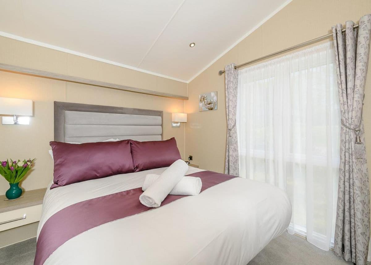 Hawkchurch Resort And Spa Buitenkant foto